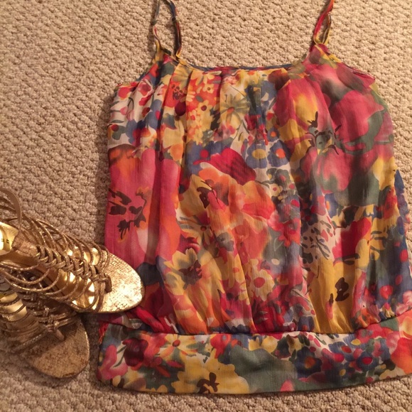 Colorful Tank 🍦 - Picture 3 of 6